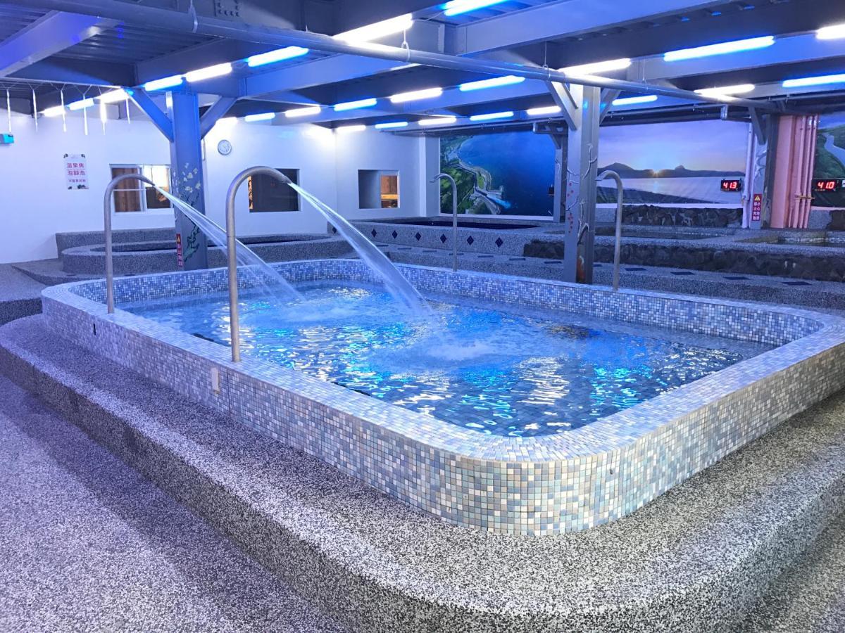 Kenting Maldives Hotspring Hotel Heng-ch'un Extérieur photo